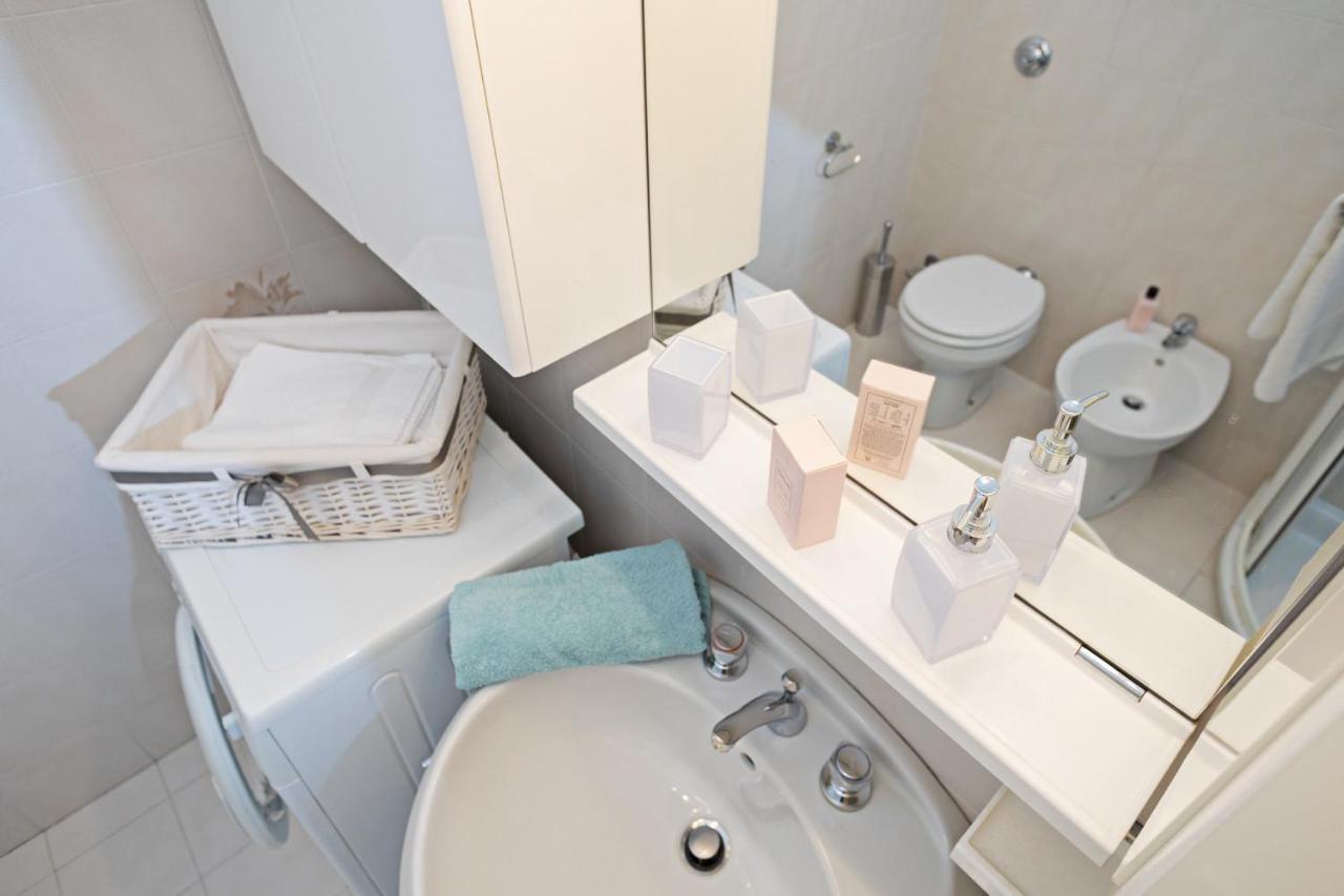 Apartment Ortensia - Regarda Travel Lazise Exterior photo